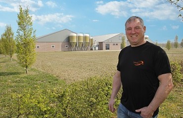 Evert Hendrikx voor zijn melkveebedrijf