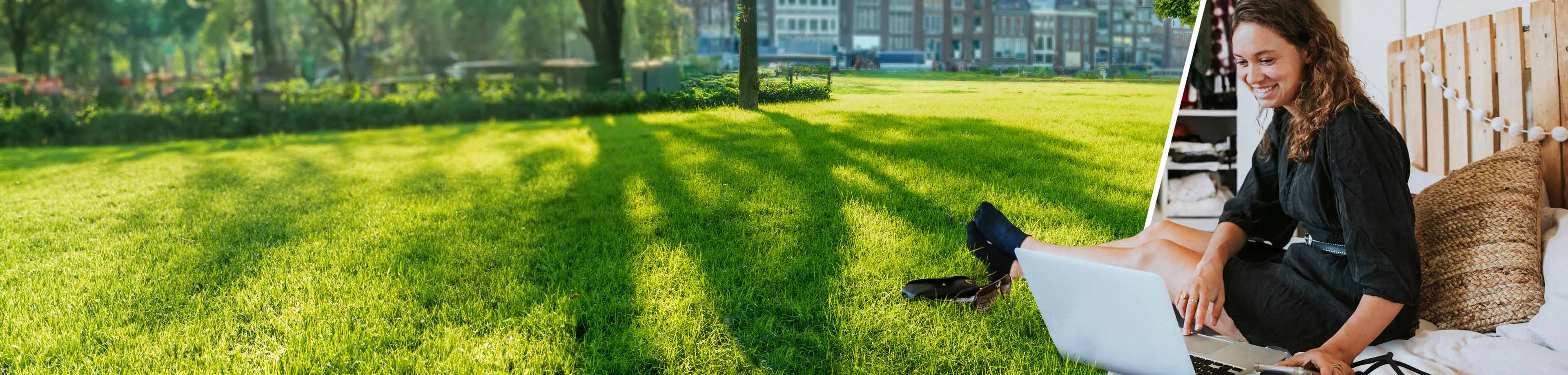 Vrouw zit met haar laptop zowel binnenshuis als buitenshuis.