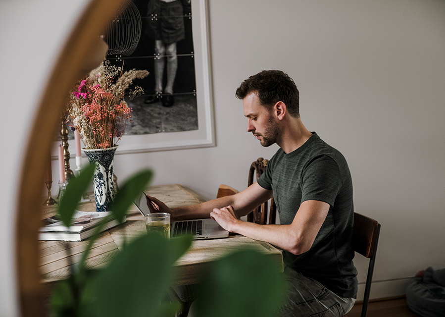 Man die voor zijn hypotheekbescherming digitaal een gezondheidsverklaring invult