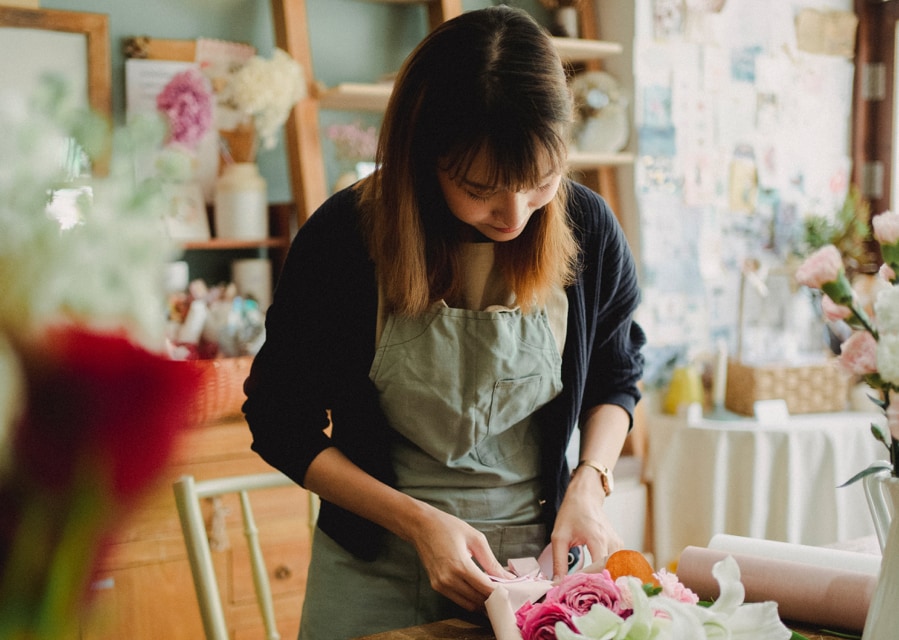 Startende ondernemer aan het werk