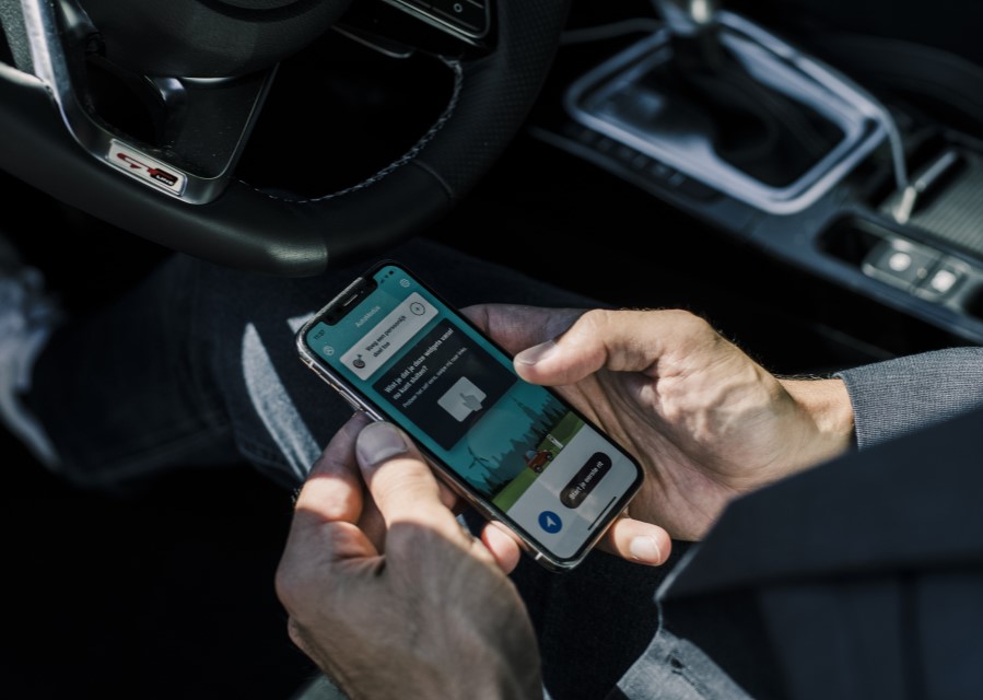 Smartphone in een auto