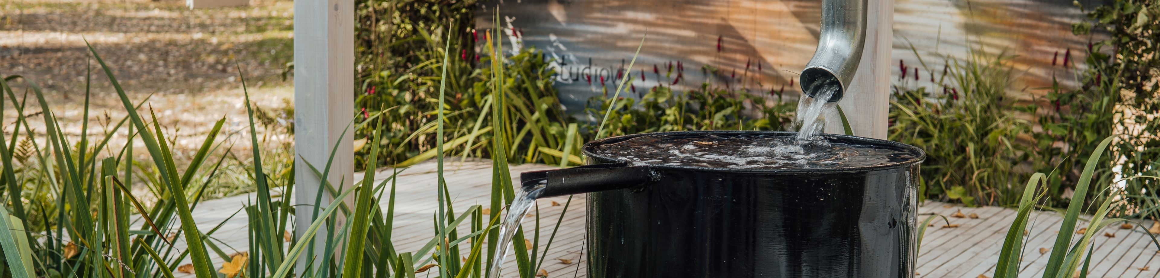 Regenton in een tuin