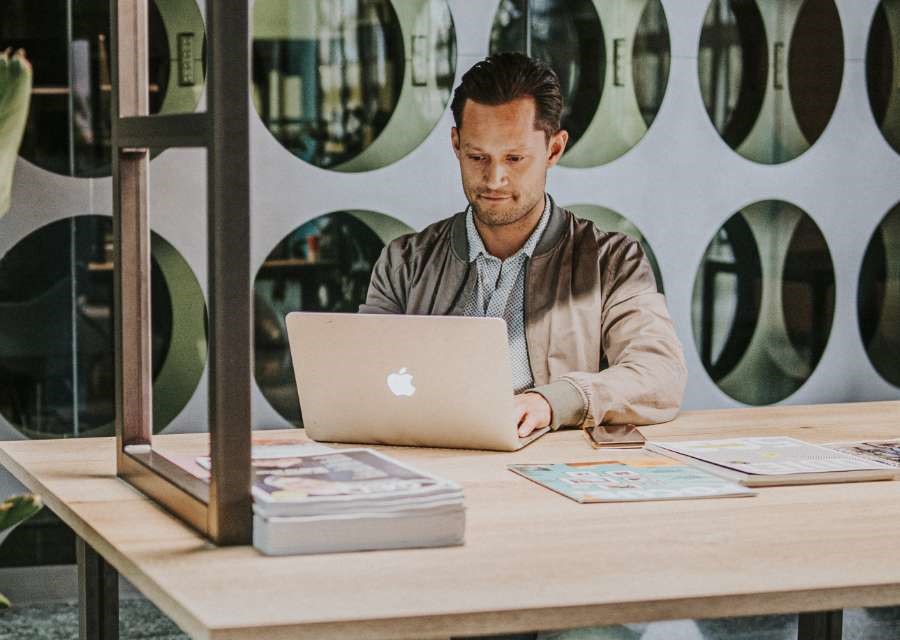 Particulier of zakelijk verzekeren? | Eigen bedrijf starten | Interpolis